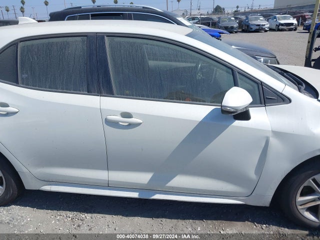 Toyota COROLLA SE 2020 JTND4RBE2L3078846 Image 13