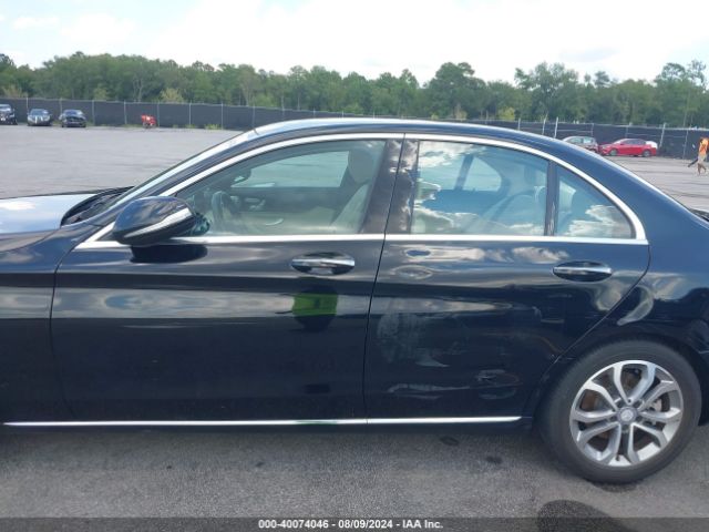 55SWF4JB5FU090318 Mercedes-Benz C 300 Luxury/sport