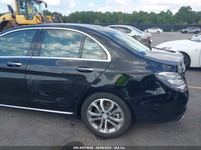 55SWF4JB5FU090318 Mercedes-Benz C 300 Luxury/sport