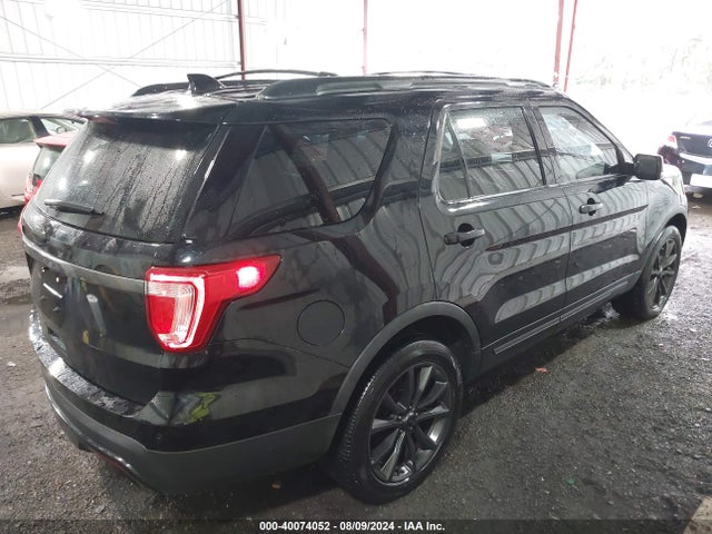 Ford EXPLORER XLT 2017 1FM5K8D84HGD09161 Image 4