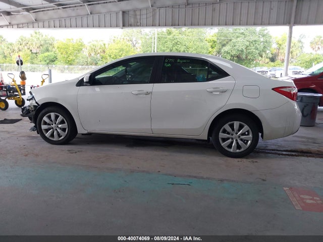 Toyota COROLLA LE 2016 5YFBURHE5GP554068 Image 15