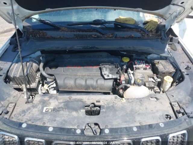 3C4NJDBB2HT680121 Jeep New Compass Latitude 4x4