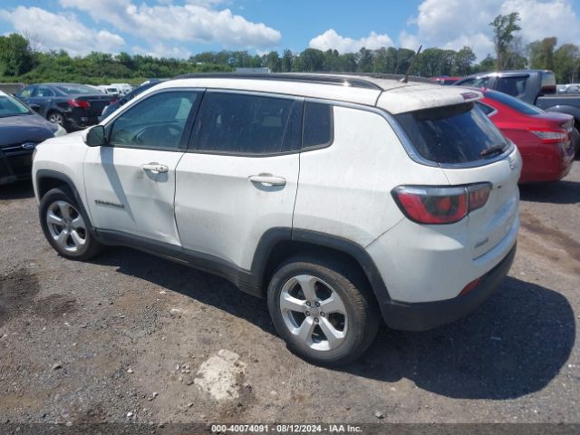 3C4NJDBB2HT680121 Jeep New Compass Latitude 4x4