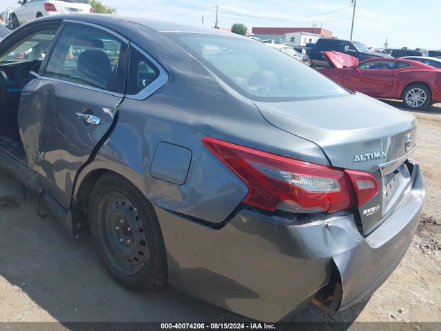 Nissan Altima 2.5 S 2018 1N4AL3AP8JC273394 Image 13