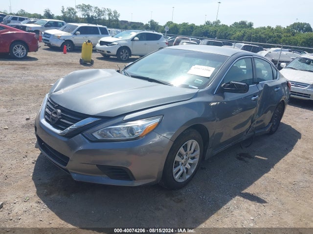 Nissan Altima 2.5 S 2018 1N4AL3AP8JC273394 Image 2