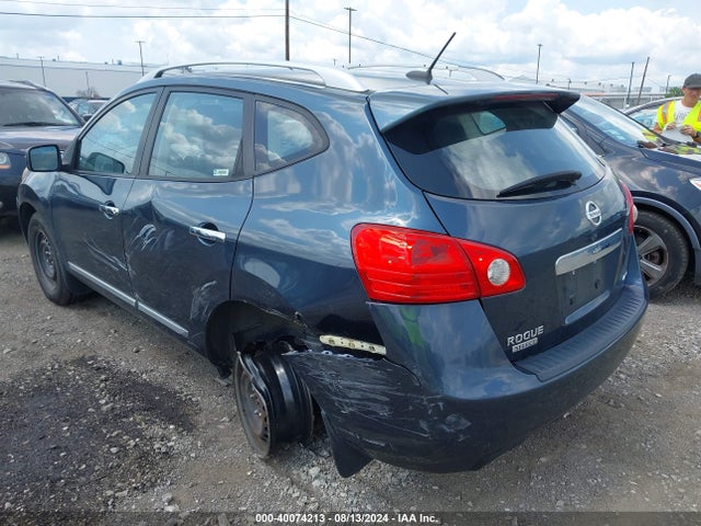 Nissan Rogue Select S 2015 JN8AS5MVXFW757810 Image 3