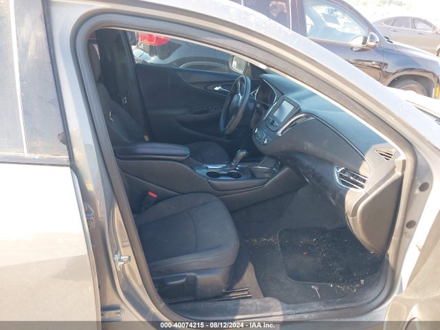 Chevrolet MALIBU LT 2018 1G1ZD5ST8JF231770 Image 5