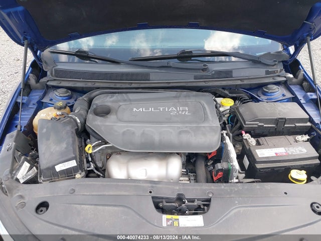 Chrysler 200 Limited 2015 1C3CCCAB0FN593381 Image 10