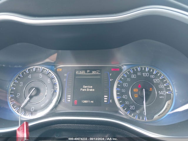 Chrysler 200 Limited 2015 1C3CCCAB0FN593381 Image 7
