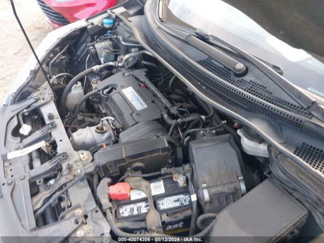 2HKRM3H31FH556888 Honda CR-V LX