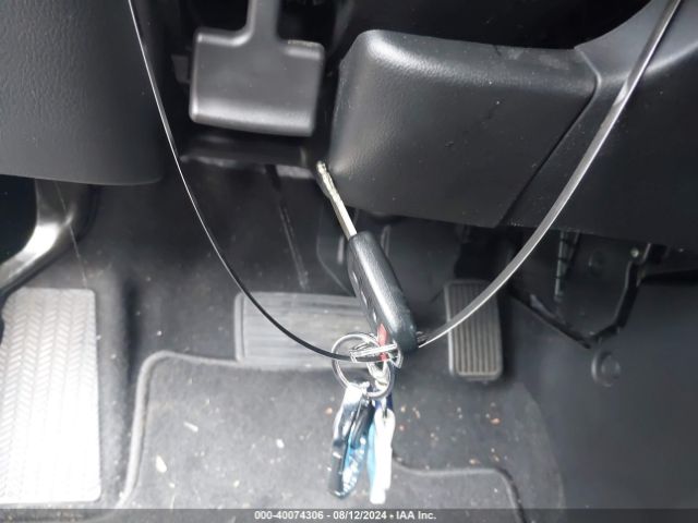2HKRM3H31FH556888 Honda CR-V LX