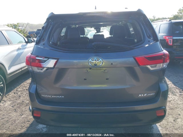 Toyota Highlander Xle 2018 5TDJZRFHXJS871529 Image 16