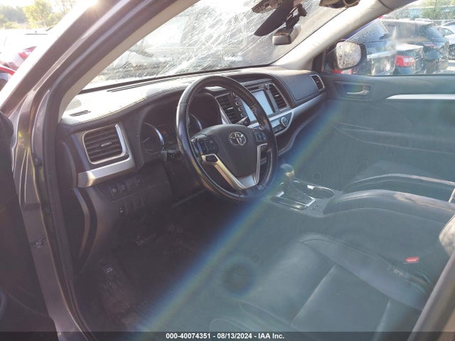 Toyota Highlander Xle 2018 5TDJZRFHXJS871529 Image 5