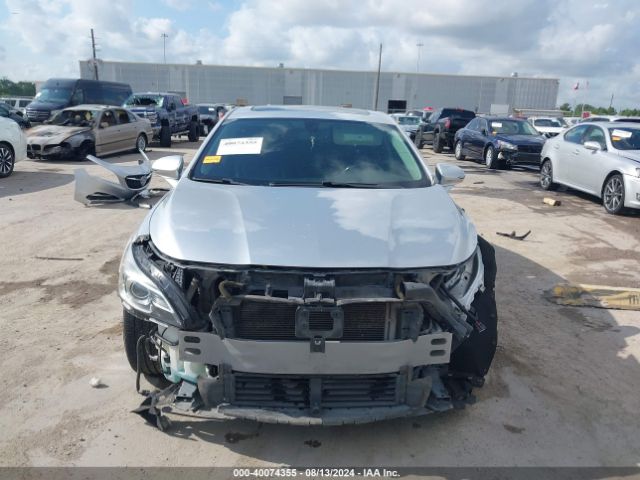 1G4ZP5SS1JU133516 Buick Lacrosse Essence