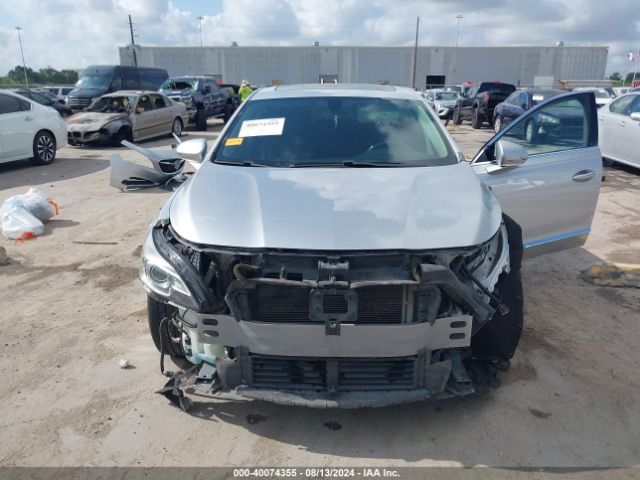 1G4ZP5SS1JU133516 Buick Lacrosse Essence
