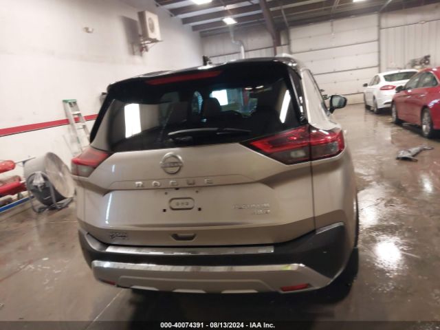JN8BT3DD2NW275246 Nissan Rogue Platinum Intelligent Awd