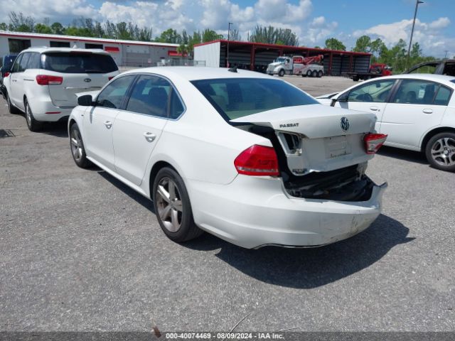 1VWAS7A34FC107072 Volkswagen Passat 1.8t Limited Edition