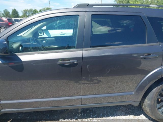3C4PDCBB4KT774034 Dodge JOURNEY SE