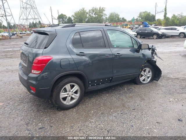 Chevrolet Trax Awd Lt 2022 KL7CJPSM8NB514139 Image 4