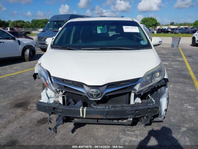 5TDYZ3DC1JS903058 Toyota Sienna Limited 7 Passenger