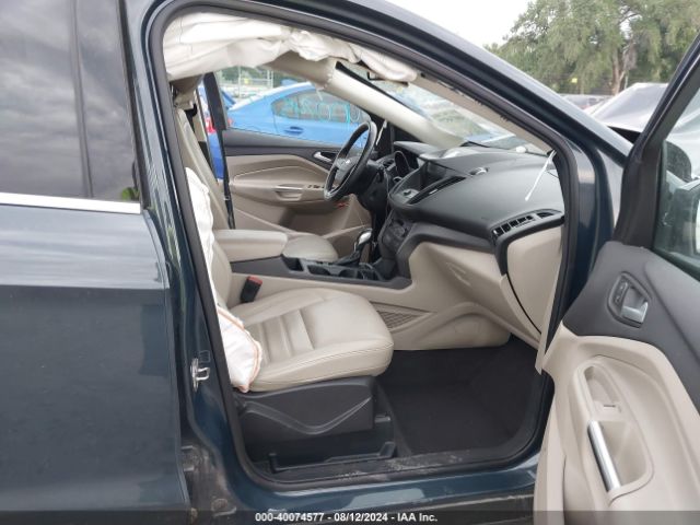 1FMCU9HD9KUB60446 Ford ESCAPE SEL