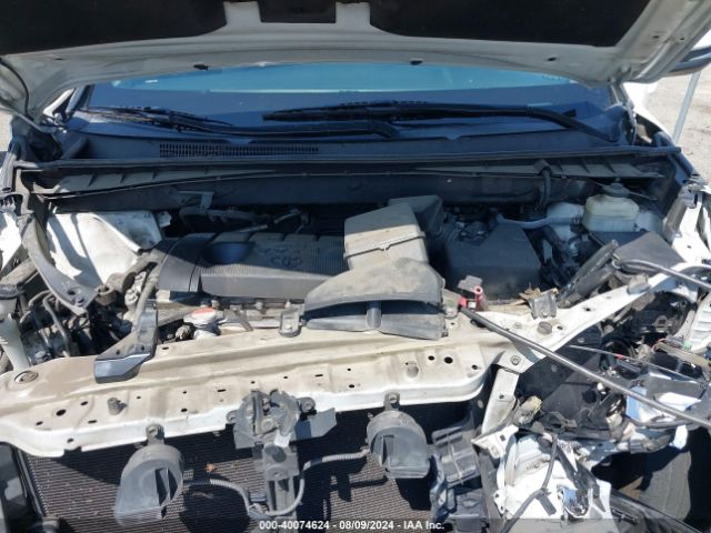 5TDZARFH3FS016818 Toyota Highlander Le
