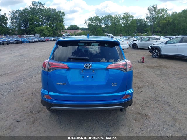 Toyota Rav4 Xle 2017 JTMRFREV0HD204557 Image 17