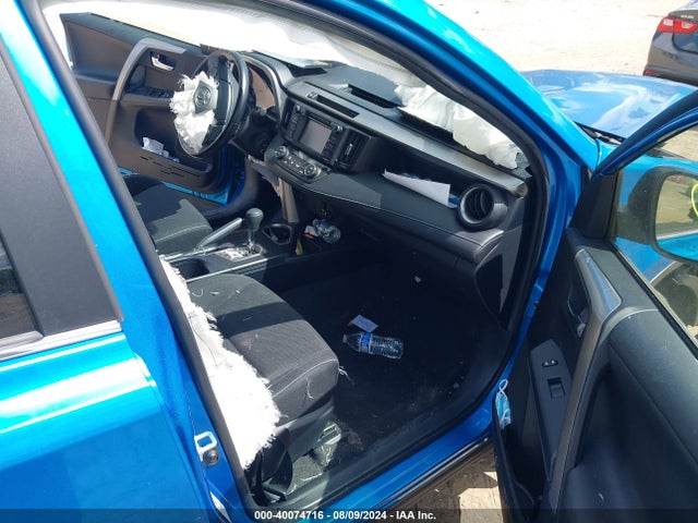 Toyota Rav4 Xle 2017 JTMRFREV0HD204557 Image 5
