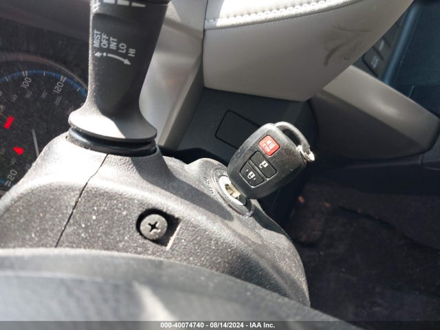 Toyota Rav4 Xle 2017 2T3WFREV3HW321510 Image 11