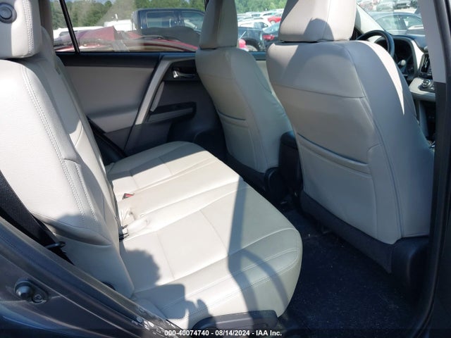 Toyota Rav4 Xle 2017 2T3WFREV3HW321510 Image 8