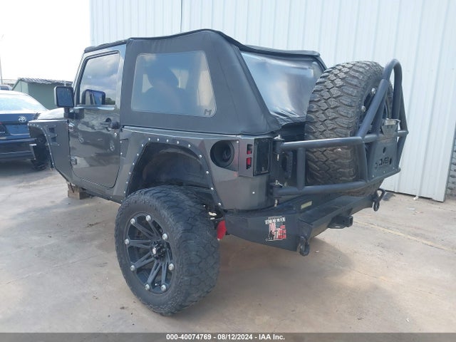 1C4AJWAG5HL582817 Jeep Wrangler Sport 4x4