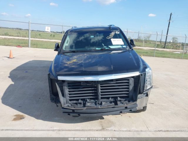 1GYS3BKJ0KR367068 Cadillac Escalade Luxury