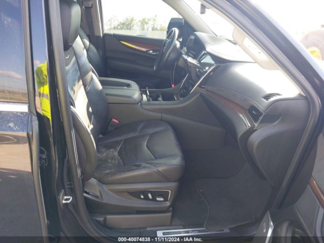 1GYS3BKJ0KR367068 Cadillac Escalade Luxury