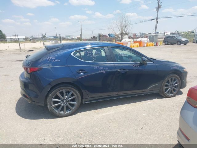 JM1BPALM7R1707810 Mazda Mazda3 2.5 S Preferred