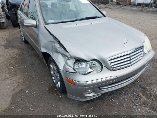 40074966 :رقم المزاد ، WDBRF84J55F663154 vin ، 2005 Mercedes-benz C 320 Luxury 4matic مزاد بيع