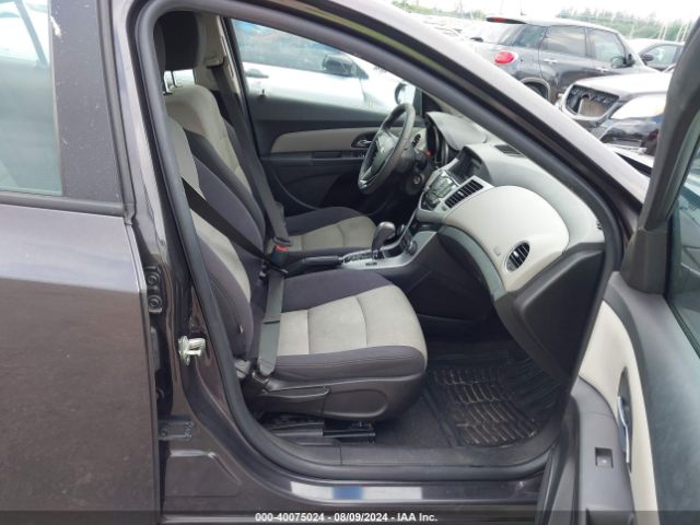 1G1PA5SH1E7448475 Chevrolet Cruze Ls Auto
