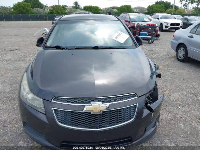 1G1PA5SH1E7448475 Chevrolet Cruze Ls Auto