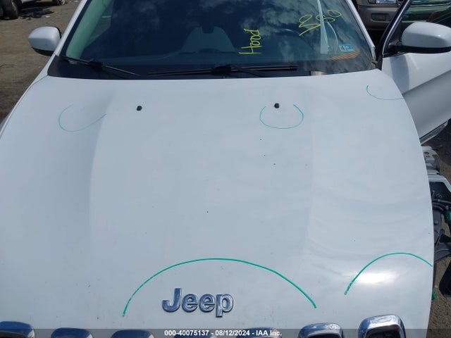 Jeep Cherokee Latitude 2016 1C4PJMCB3GW279158 Image 10
