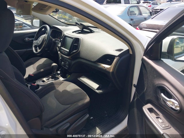 Jeep Cherokee Latitude 2016 1C4PJMCB3GW279158 Image 5