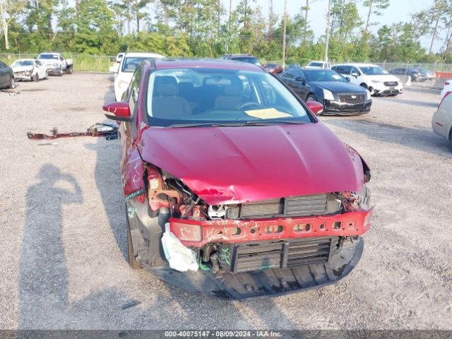1FADP3M29HL322887 Ford FOCUS SEL