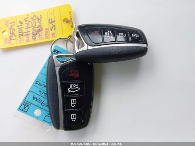 Hyundai Genesis 3.8 2016 KMHGN4JEXGU134496 Image 11