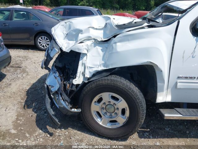 1GC1KXCG1EF164541 Chevrolet Silverado 2500hd Lt
