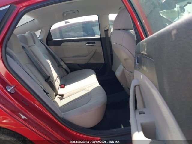 5NPE24AF2KH772256 Hyundai SONATA SE
