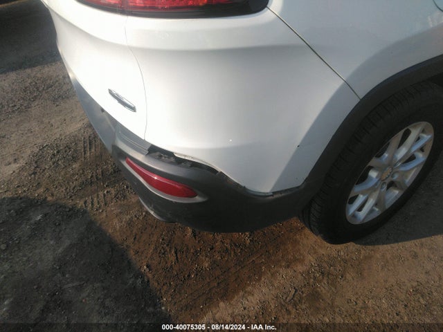 Jeep Cherokee Latitude 2016 1C4PJMCB3GW279547 Image 16