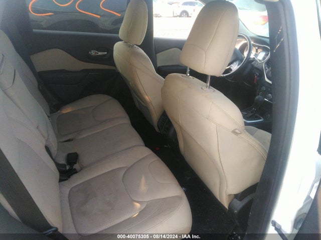 Jeep Cherokee Latitude 2016 1C4PJMCB3GW279547 Image 8