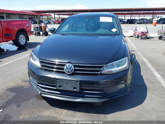 3VWD17AJ6GM402639 Volkswagen Jetta 1.8t Sport