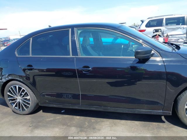 3VWD17AJ6GM402639 Volkswagen Jetta 1.8t Sport
