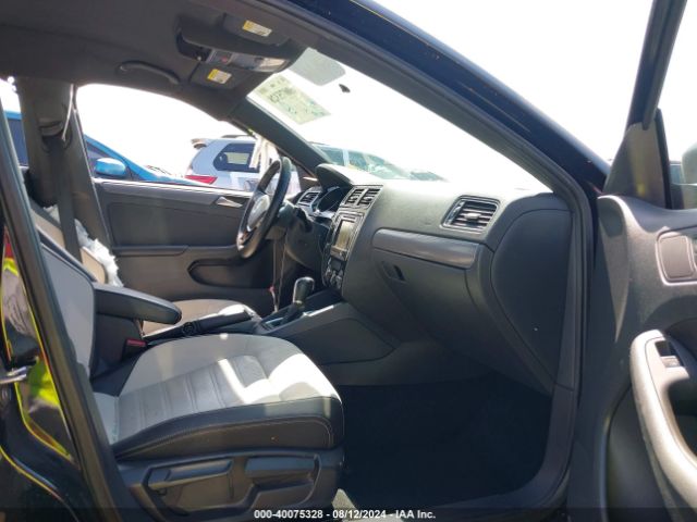 3VWD17AJ6GM402639 Volkswagen Jetta 1.8t Sport