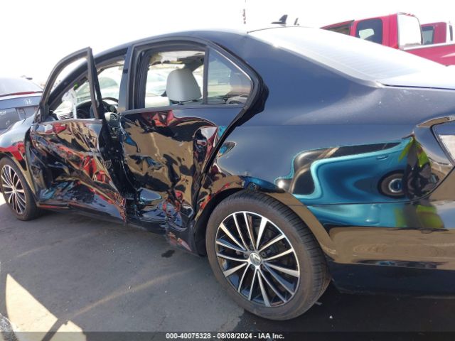 3VWD17AJ6GM402639 Volkswagen Jetta 1.8t Sport