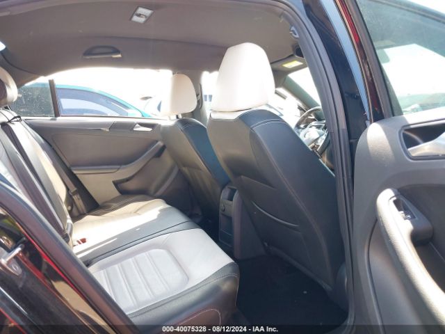 3VWD17AJ6GM402639 Volkswagen Jetta 1.8t Sport